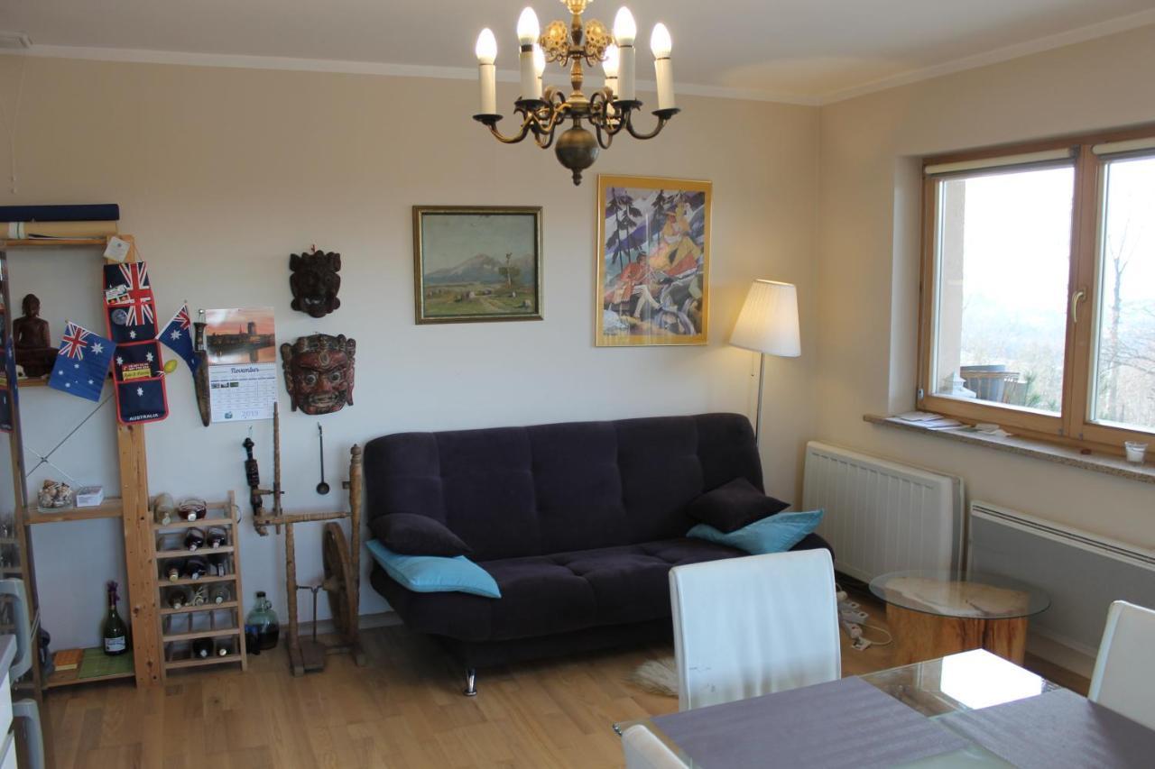 Cyrhla Apartmán *