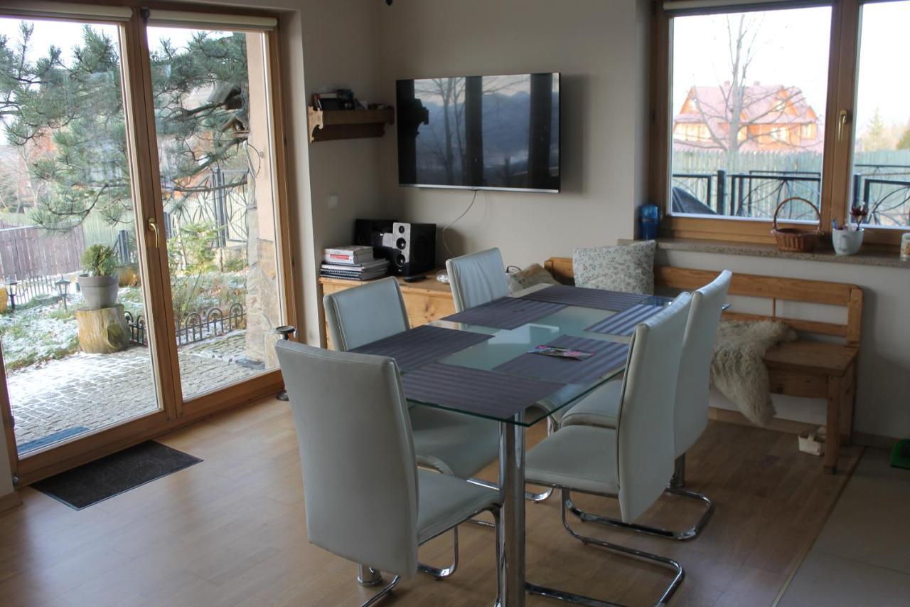 Cyrhla Apartmán *