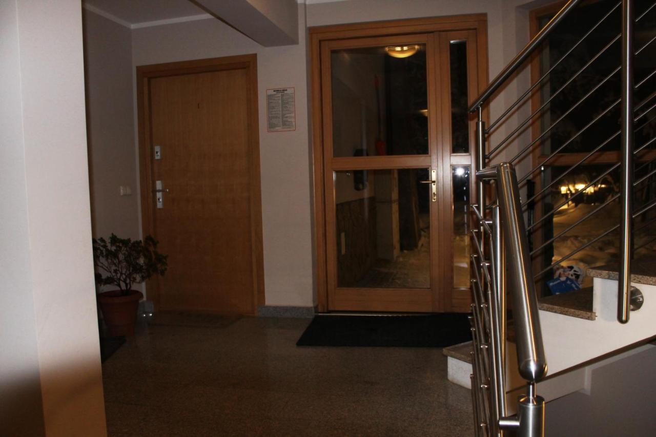 Cyrhla Apartmán *